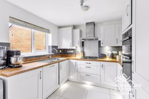 Photo 18- click for photo gallery